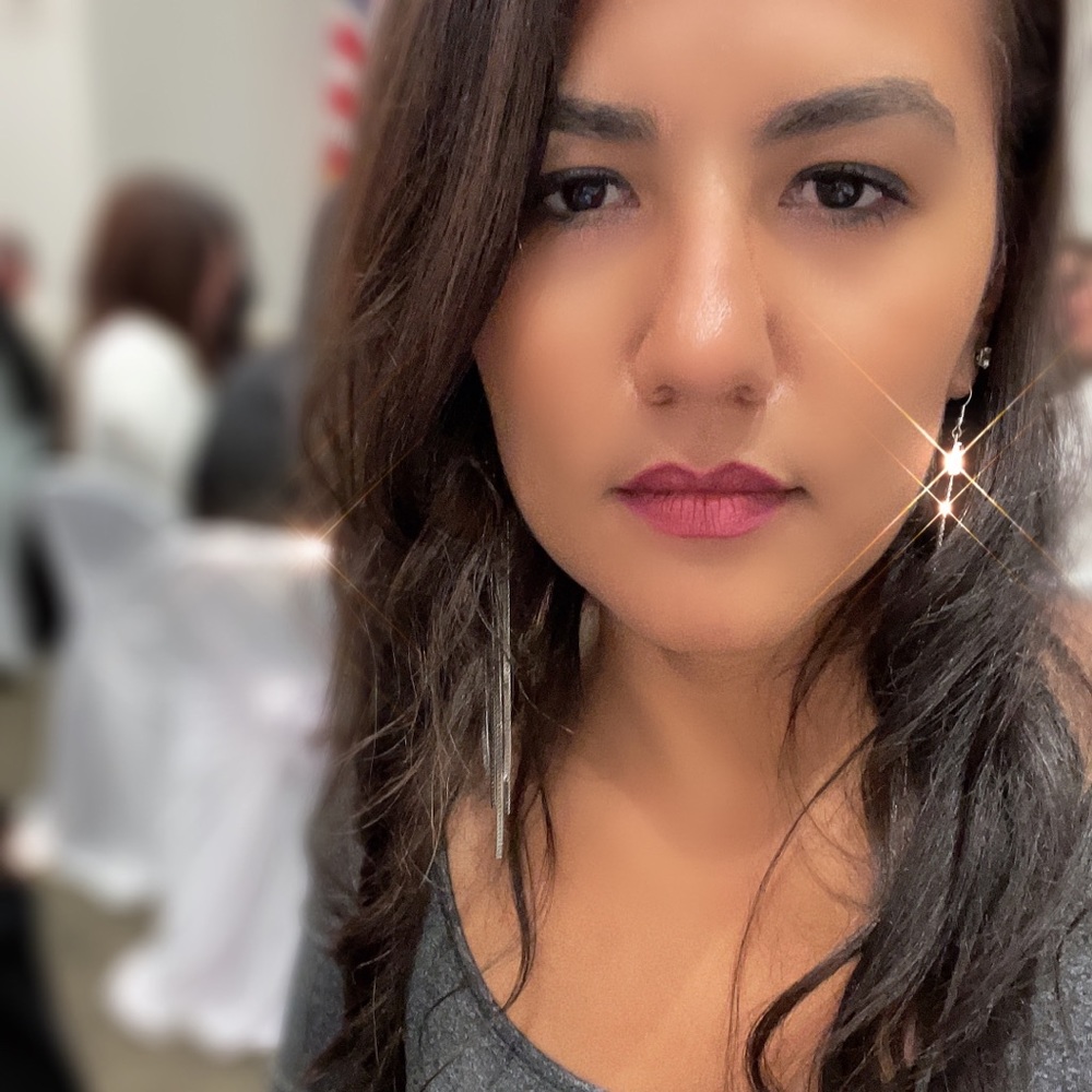 Meet your Posher, Renata